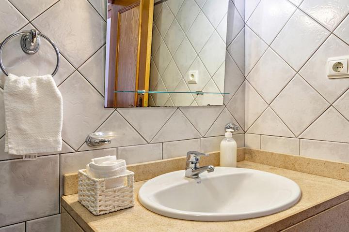 Mcr Funchal Apartment Luaran gambar