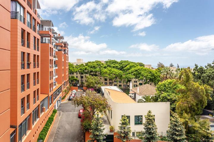 Mcr Funchal Apartment Luaran gambar